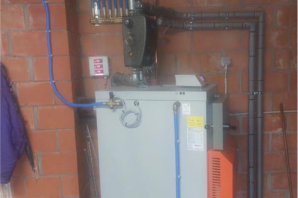 Centrale verwarming op houtblokken - Biomassa